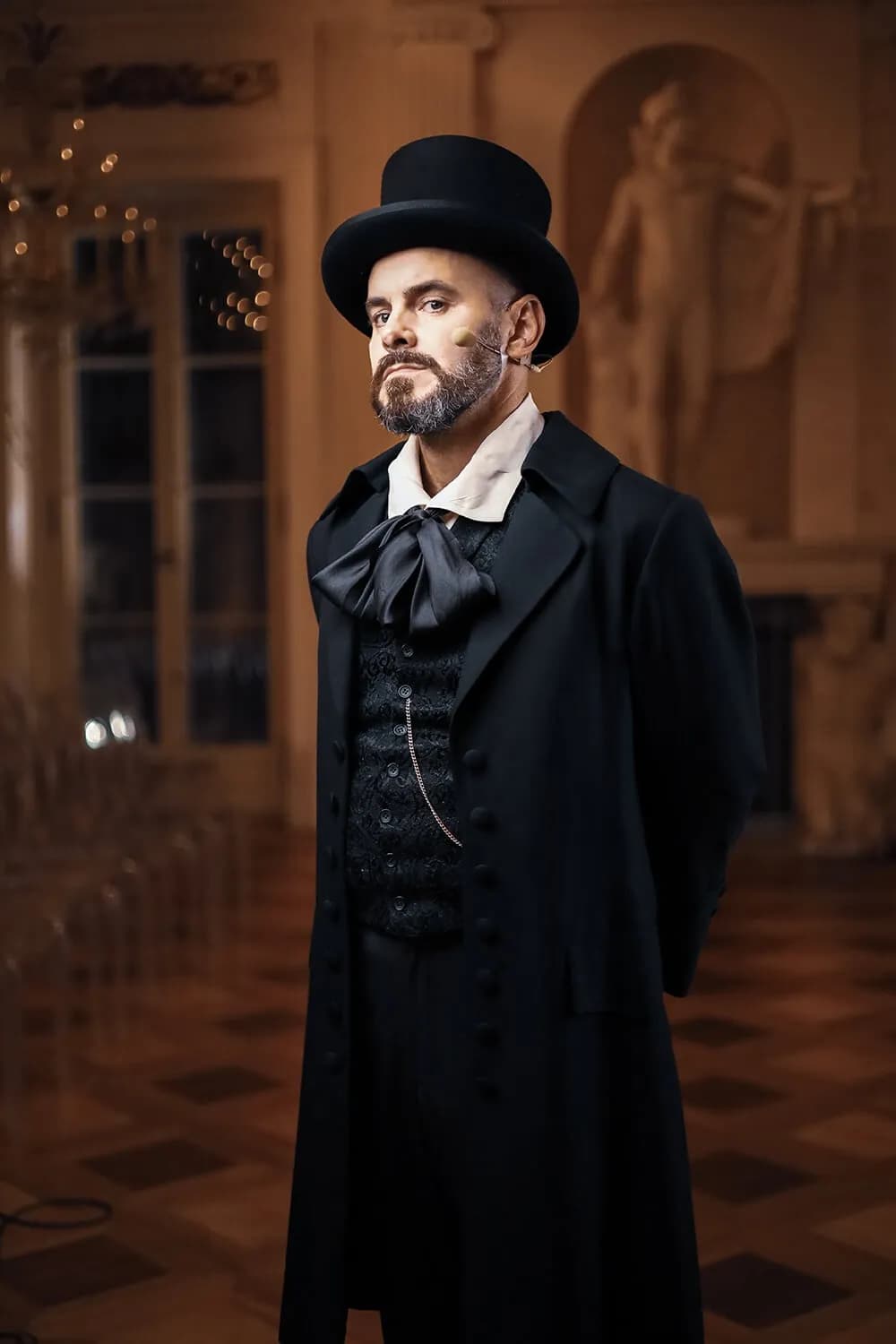 Noc listopadowa spektakl - historia, emocje i najnowsze wystawienia